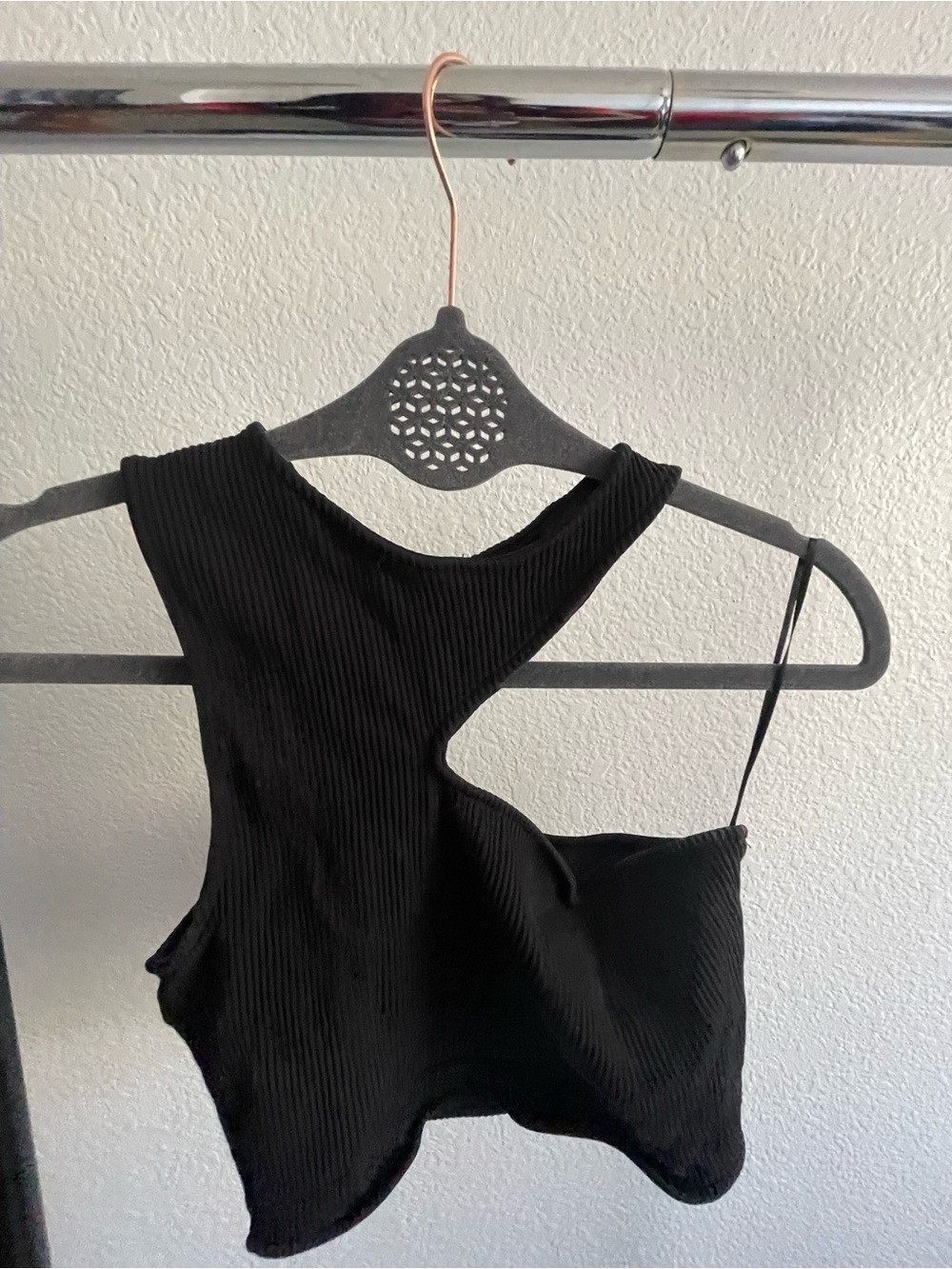 Zara Black Ribbed Asymmetric Crop Top